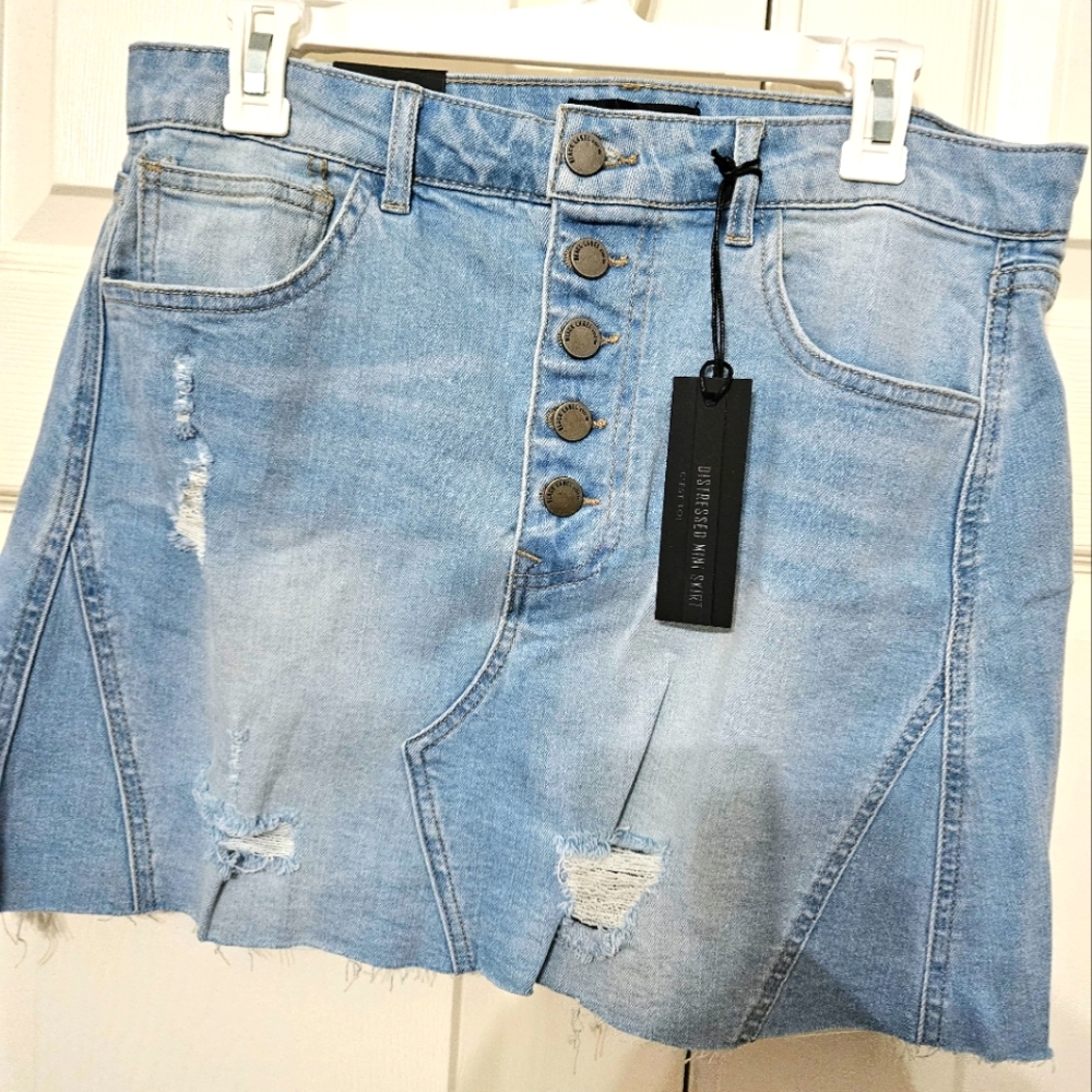 Denin mini skirt